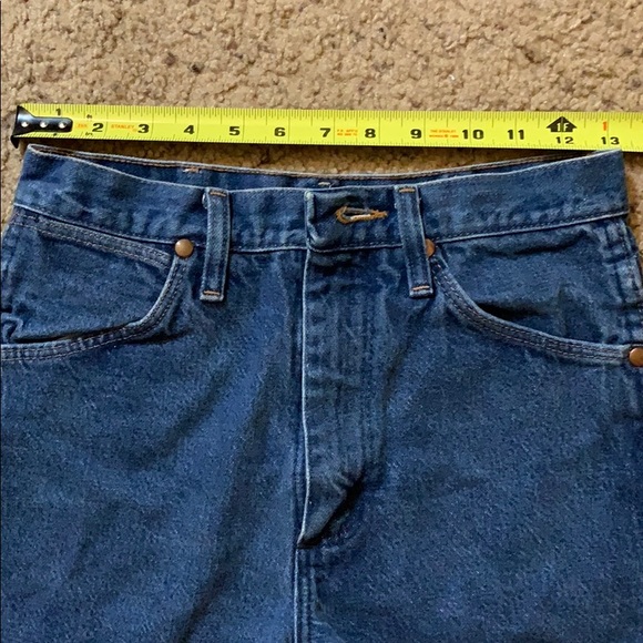 Wrangler Jean Shorts - Picture 4 of 4